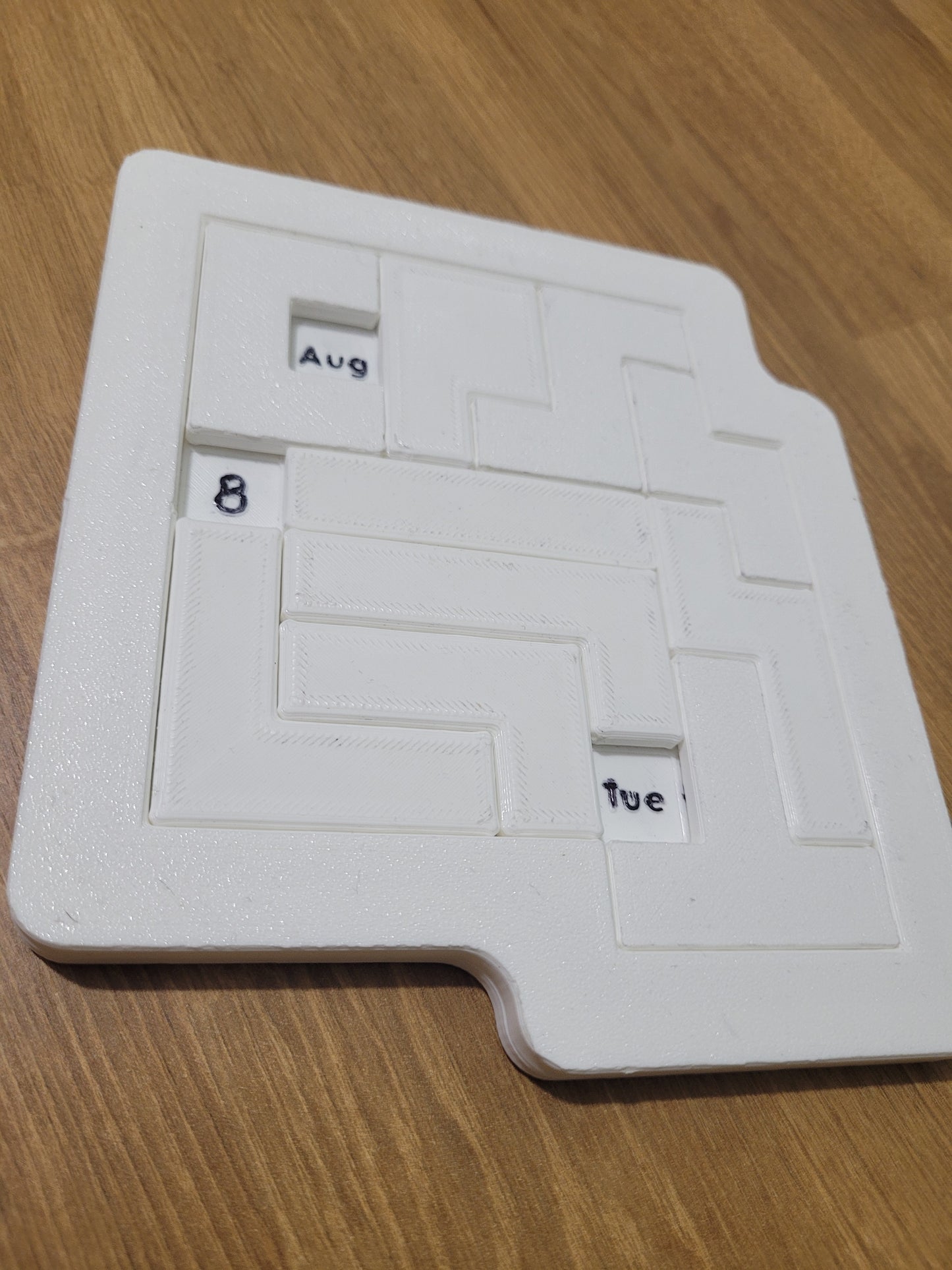 Daily Calendar Puzzle