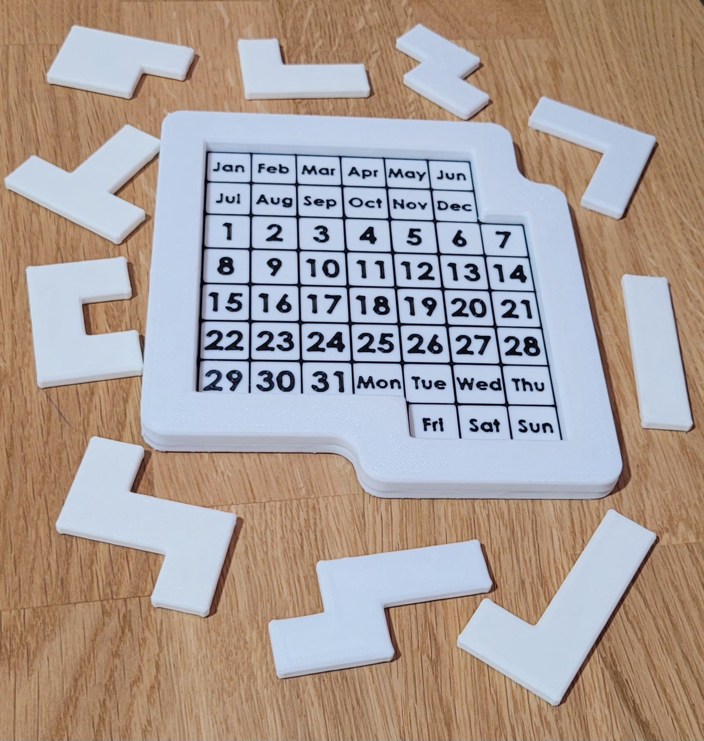 Daily Calendar Puzzle