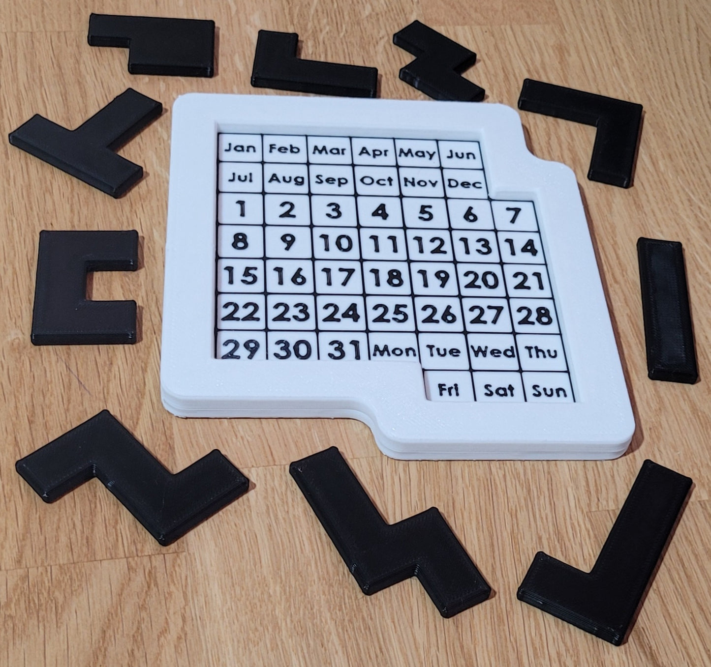 Daily Calendar Puzzle