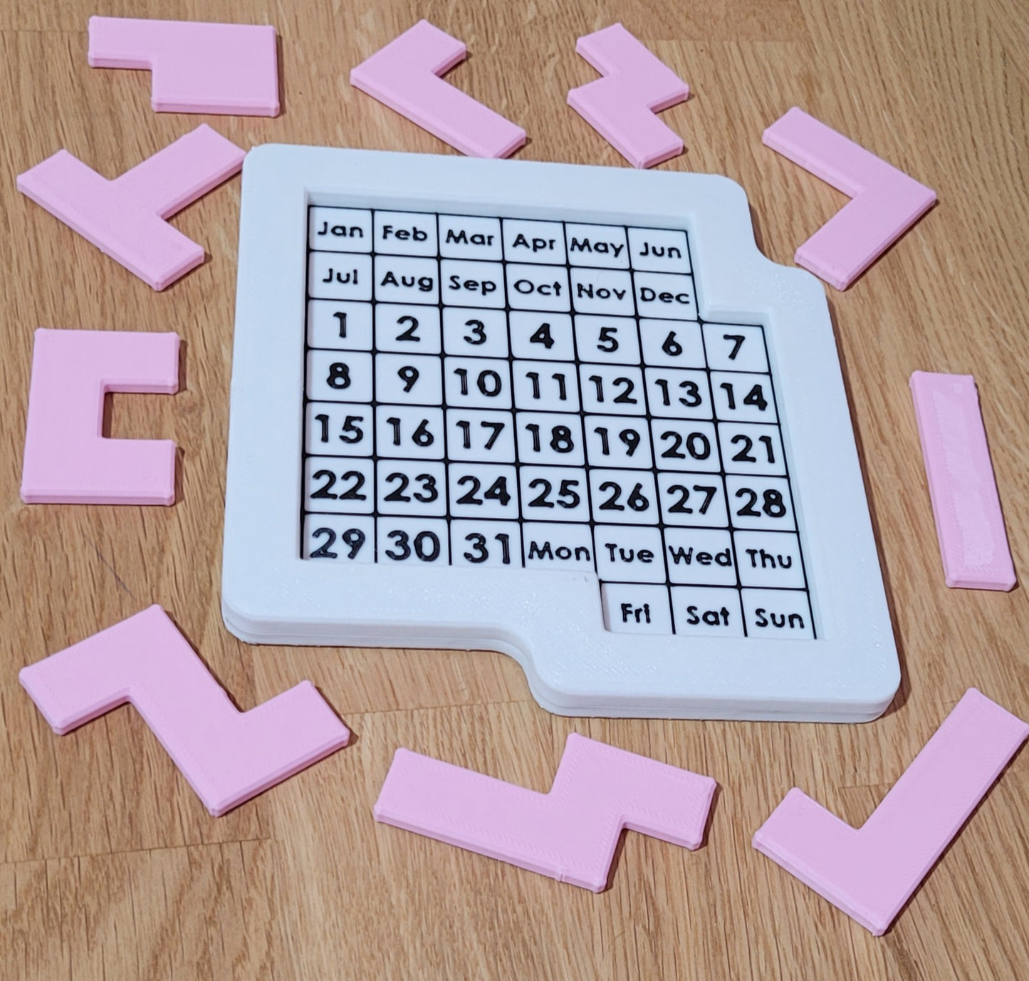 Daily Calendar Puzzle