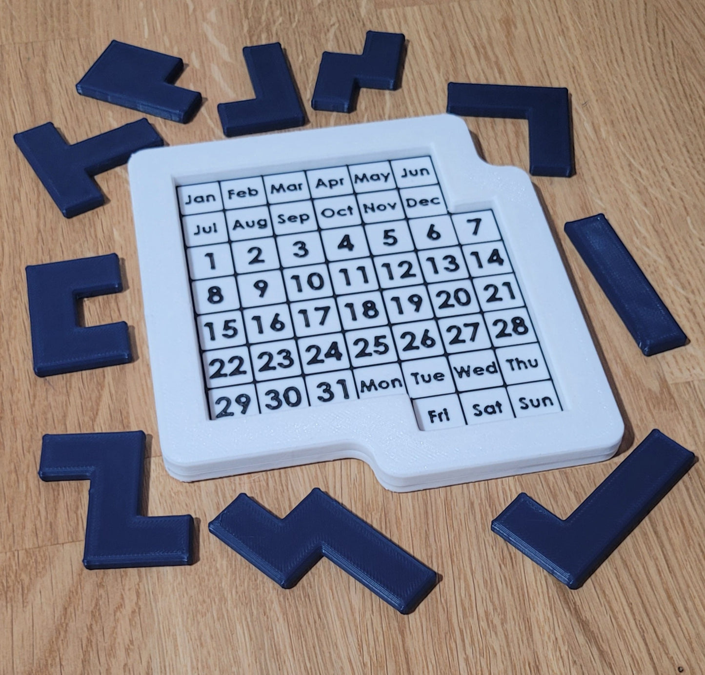 Daily Calendar Puzzle